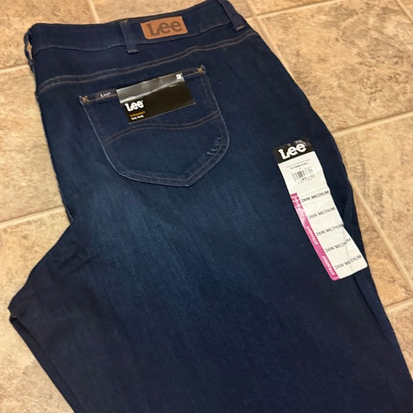Lee Denim - Lee Women Stretch Straight Leg Jeans Dark Wash Size 26W Medium New With Tags
